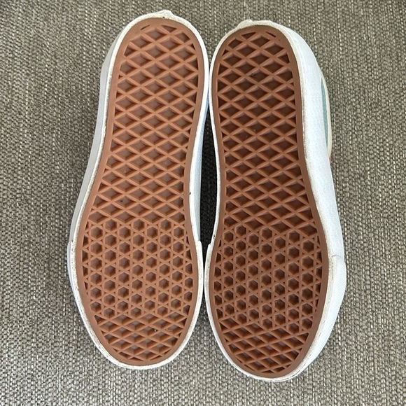 Vans Old Skool Platform Twill Sneakers - Picture 8 of 8